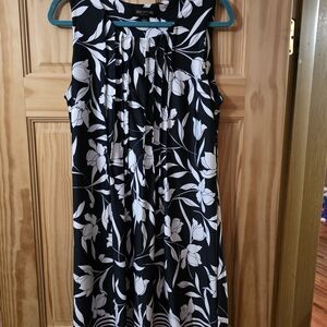 Perceptions Black and White Floral Midi Dress
